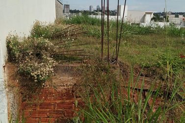 Terreno &agrave; venda - 180m&sup2; - Parque Residencial Interlagos