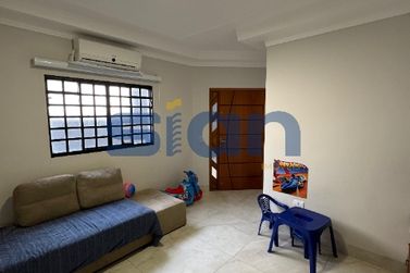 Casa &agrave; venda - 206m&sup2; - Jardim Para&iacute;so