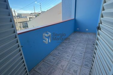 Sobrado &agrave; venda - 238m&sup2; - Zona 2