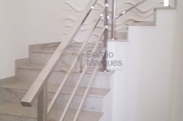 Casa &agrave; venda - 275m&sup2; - Condom&iacute;nio Royal Garden