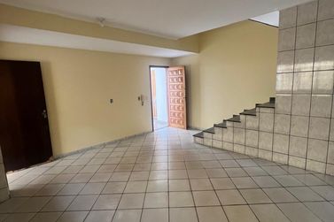 Casa para alugar - 100m&sup2; - Jardim Am&eacute;rica