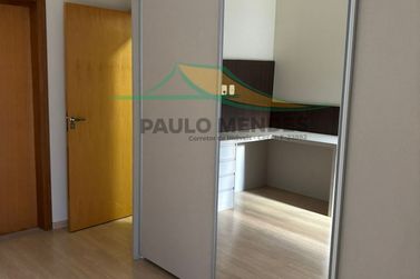 Casa &agrave; venda - 218m&sup2; - CONDOM&Iacute;NIO RESIDENCIAL PORTAL DAS &Aacute;GUAS