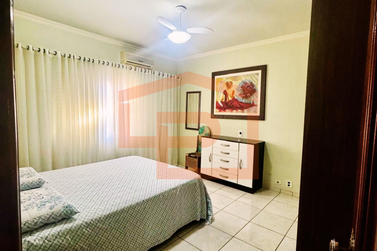 Casa &agrave; venda - 309m&sup2; - Zona III