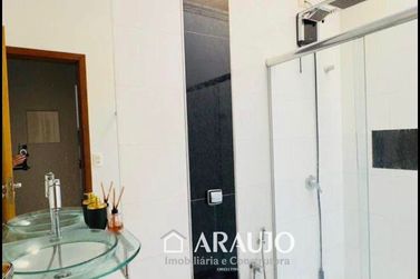 Casa &agrave; venda - 105m&sup2; - Jardim das Gar&ccedil;as I