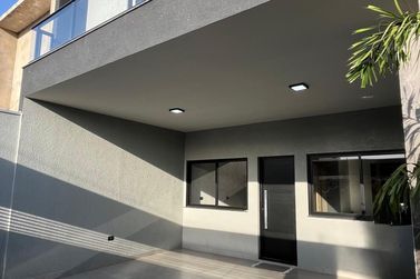 Casa &agrave; venda - 140m&sup2; - Parque Est&acirc;ncia II