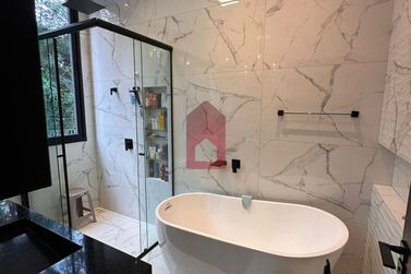 Casa &agrave; venda - 260m&sup2; - Jardim Belvedere