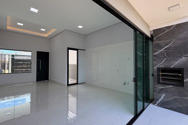 Casa &agrave; venda - 110m&sup2; - Jardim Cima