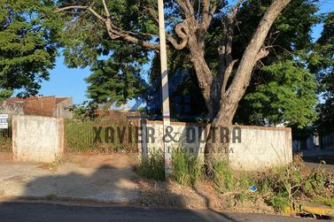 Casa &agrave; venda - 80m&sup2; - Jardim Primavera - Terreno de 383,10M&sup2;