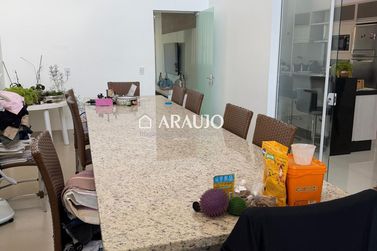 Casa &agrave; venda - 183m&sup2; - Zona III