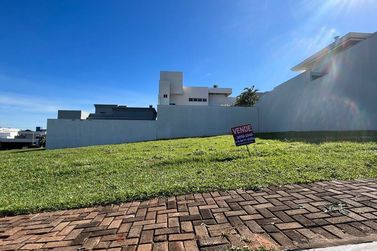 Terreno &agrave; venda - 432m&sup2; - -