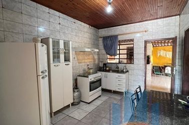 Sala Comercial &agrave; venda - 300m&sup2; - Zona V