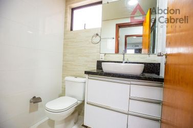 Apartamento &agrave; venda - 76m&sup2; - Zona I