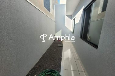 Casa &agrave; venda - 52m&sup2; - Esmeralda