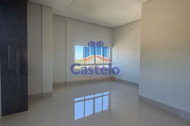 Apartamento para alugar - 124m&sup2; - ZONA II