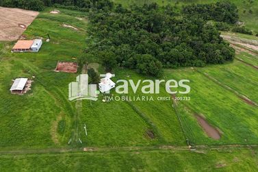 Ch&aacute;cara &agrave; venda - 20000m&sup2; - &Aacute;rea Rural de Umuarama