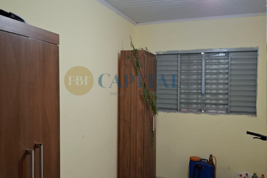 Ch&aacute;cara &agrave; venda - 200m&sup2; - Cafeeiros