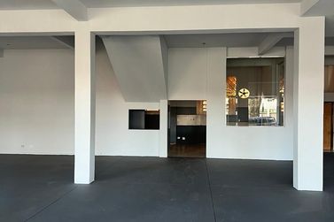 Sal&atilde;o Comercial para alugar - 500m&sup2; - ZONA VII