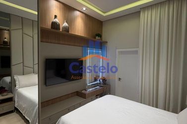 Casa &agrave; venda - 120m&sup2; - PARQUE RESIDENCIAL INTERLAGOS II