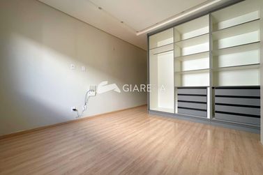 Casa &agrave; venda - 111m&sup2; - JARDIM GISELA