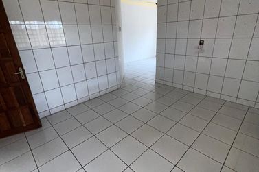 Casa para alugar - 100m&sup2; - Jardim Vitoria Regia