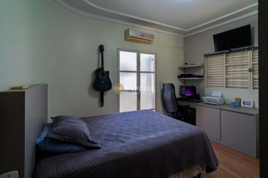 Sobrado &agrave; venda - 232m&sup2; - Jardim Lisboa