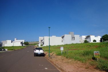 Terreno &agrave; venda - 252m&sup2; - CONDOM&Iacute;NIO PAYSAGE ASSENZA