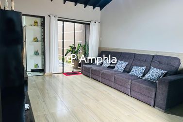 Casa &agrave; venda - 215m&sup2; - Alvorada
