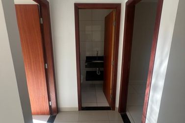 Casa para alugar - 100m&sup2; - Jardim Tropical