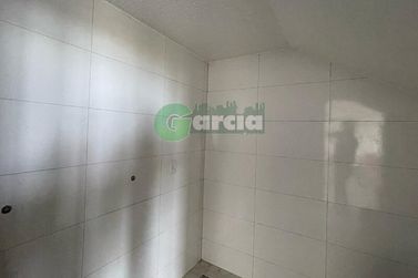 Sal&atilde;o Comercial para alugar - 420m&sup2; - Zona III