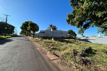 Terreno &agrave; venda - 413m&sup2; - Jardim M&ocirc;naco