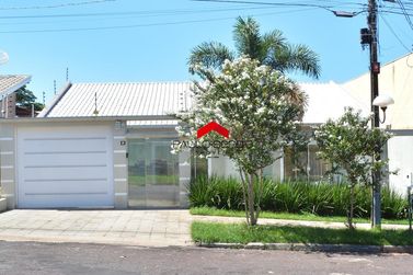 Casa &agrave; venda - 204m&sup2; - Jardim Belvedere