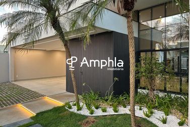 Casa &agrave; venda - 230m&sup2; - Recanto Tropical