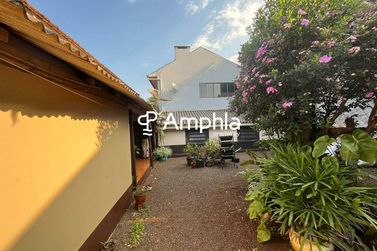 Casa &agrave; venda - 170m&sup2; - Centro