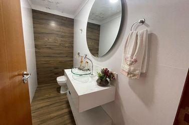 Casa &agrave; venda - 248m&sup2; - ZONA VII