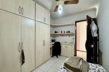 Apartamento &agrave; venda - 76m&sup2; - Zona II