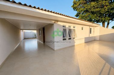 Casa &agrave; venda - 108m&sup2; - Conjunto Residencial Porto Belo
