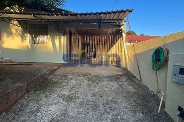 Casa &agrave; venda - 296m&sup2; - 