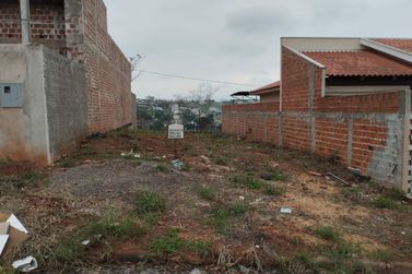 Terreno &agrave; venda - 150m&sup2; - Parque Residencial Montreal