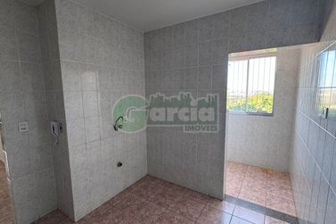 Apartamento &agrave; venda - 68m&sup2; - Zona III