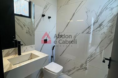 Casa &agrave; venda - 184m&sup2; - Zona II