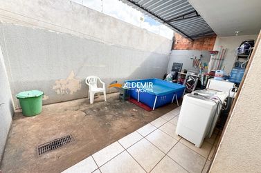 Casa &agrave; venda - 75m&sup2; - Jardim Italia