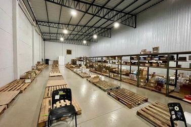 Sal&atilde;o Comercial &agrave; venda - 1145m&sup2; - JARDIM PORTUGUES