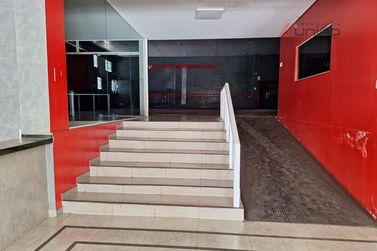 Sal&atilde;o Comercial para alugar - Zona 1