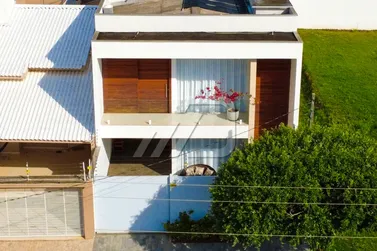 Sobrado &agrave; venda - 229m&sup2; - Jardim Veleiros