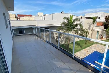 Casa &agrave; venda - 361m&sup2; - Jardim Europa