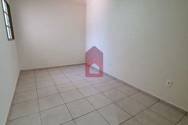 Casa para alugar - Jardim Aratimb&oacute;