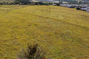 S&iacute;tio &agrave; venda - 108900m&sup2; - Centro