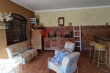 Casa &agrave; venda - Zona V