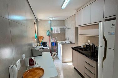 Apartamento &agrave; venda - 48m&sup2; - Centro