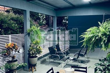 Casa &agrave; venda - 105m&sup2; - Zona VI